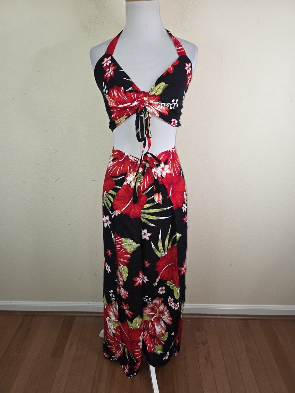 Hibiscus Collection Hawaii Womens Tropical Floral 2 Piece Set Halter Top Pants